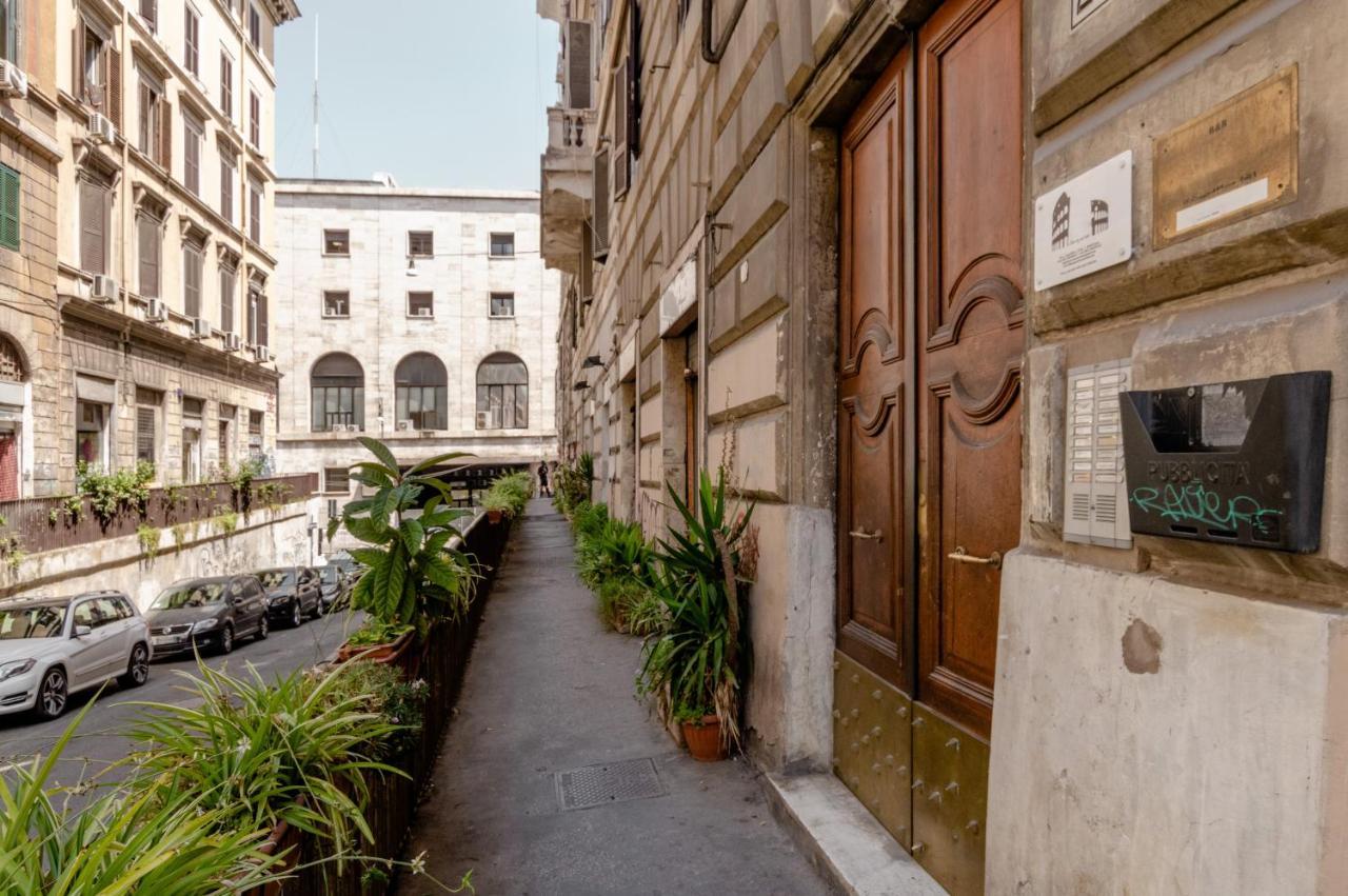 4-Bdr Apt Among Colosseum&Termini 10-People Leilighet Roma Eksteriør bilde